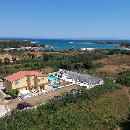 Studio Apartment Palmira Ližnjan المظهر الخارجي الصورة