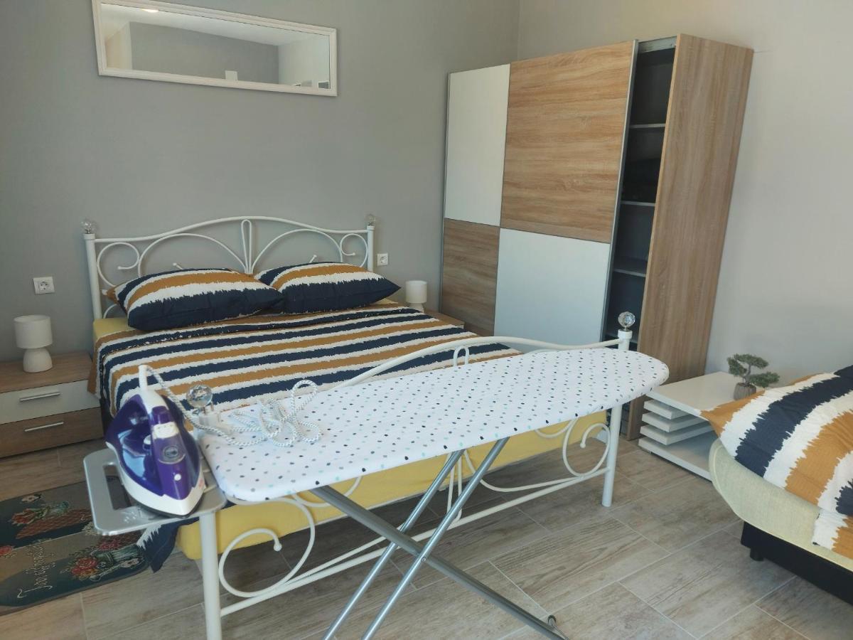 Studio Apartment Palmira Ližnjan المظهر الخارجي الصورة