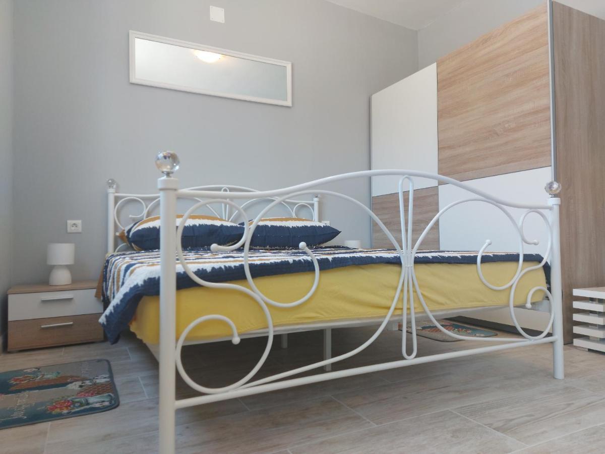 Studio Apartment Palmira Ližnjan المظهر الخارجي الصورة